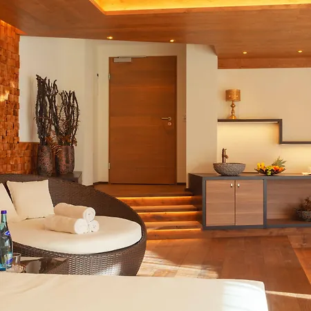 Theresia 4* רמסאו אים זילרטל