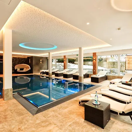 Hotel Theresia 4*
