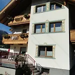 Theresia Ramsau im Zillertal