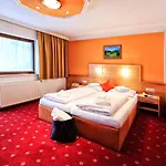 Theresia 4*