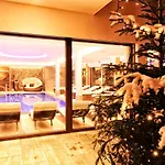 Hotel Theresia 4*