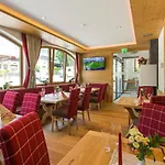Theresia Hotel