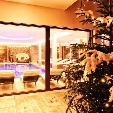 Hotel Theresia 4*